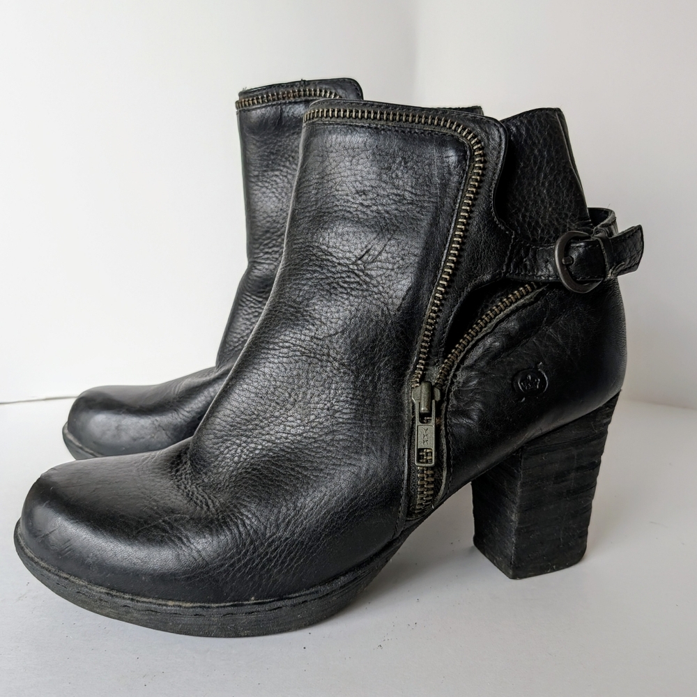 Born Motorcycle Healed Boots size 9